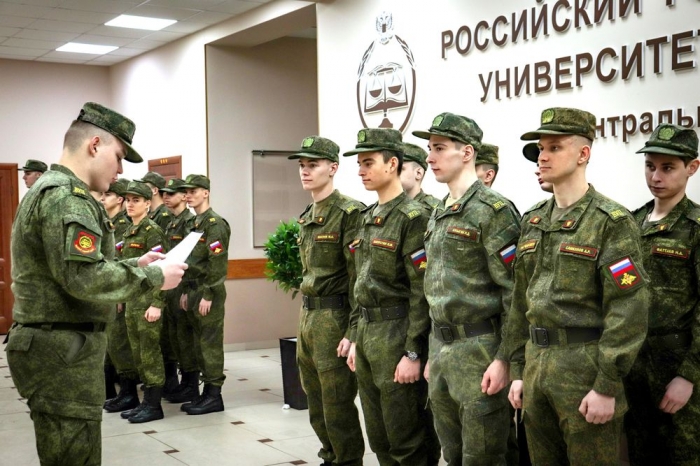 Строевой смотр состоялся в военном учебном центре РГУП 